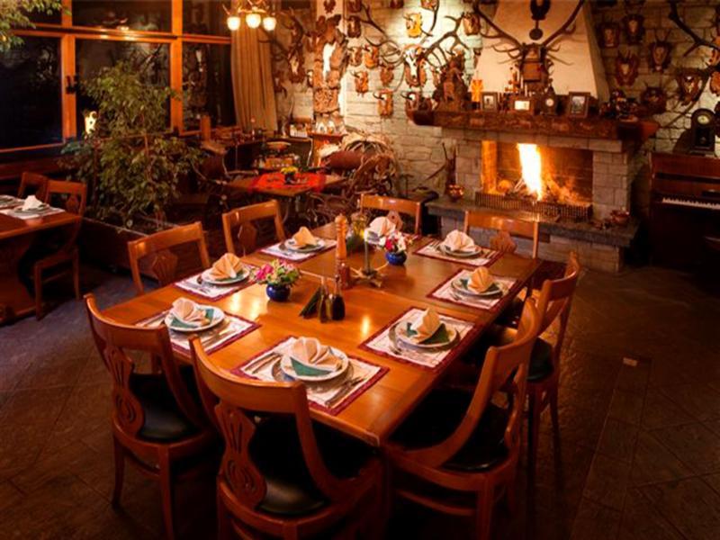 The Hunter'S Lodge Kamnik สโกเปีย ภายนอก รูปภาพ